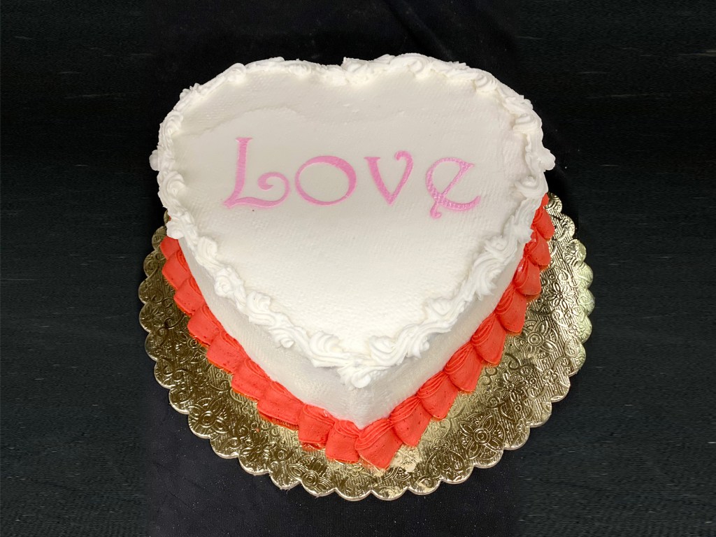 Valentine's Special Cake For My Girlfriend | Valentine Cake, And Flowers  Online